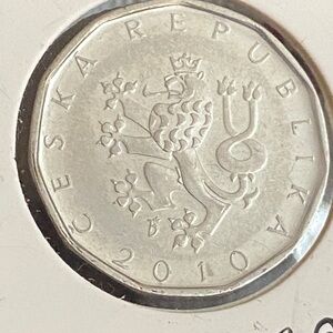 5/$10❤️❤️❤️2010 Czech Republic 2 Kurony Cent Coin